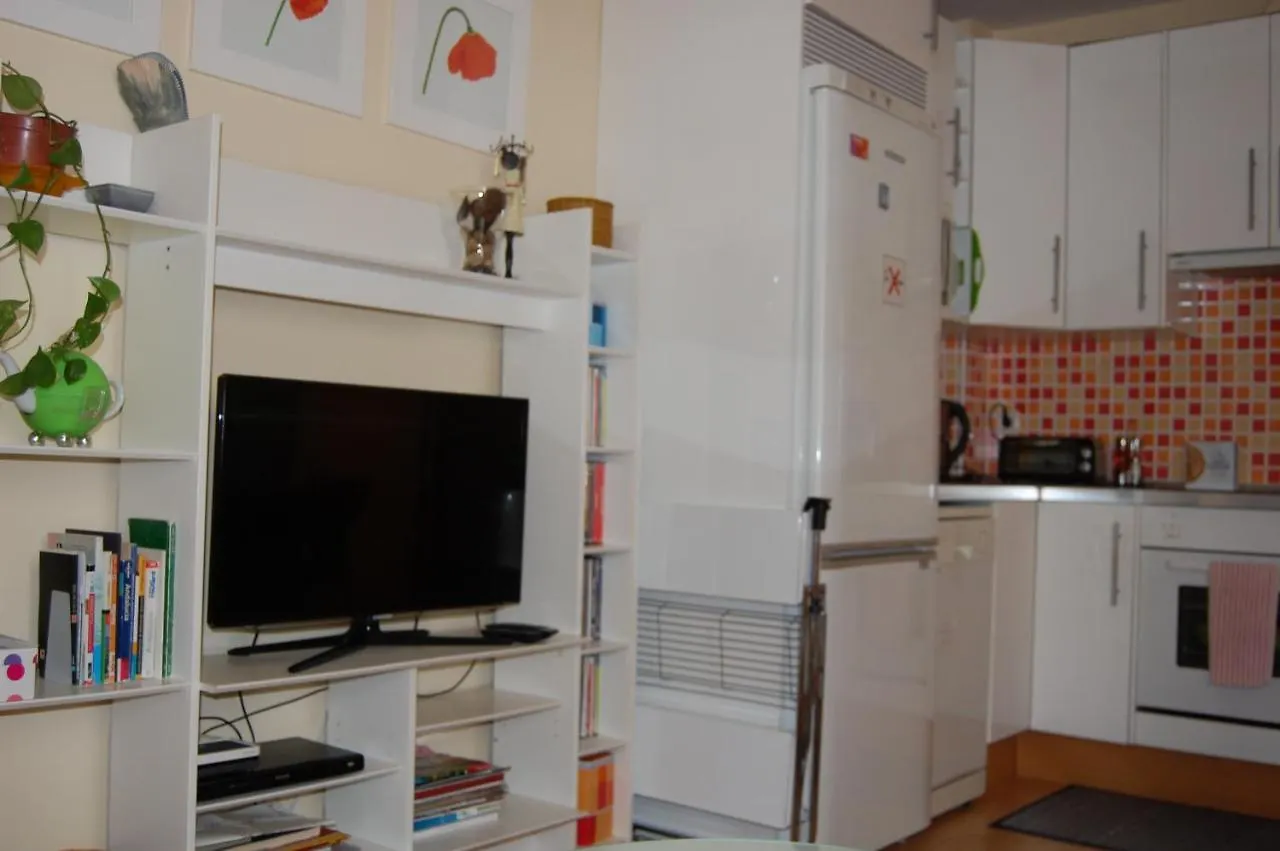 Apartamento Verde, Tranquilo, 2 D, Parking Opcional Seville Apartment